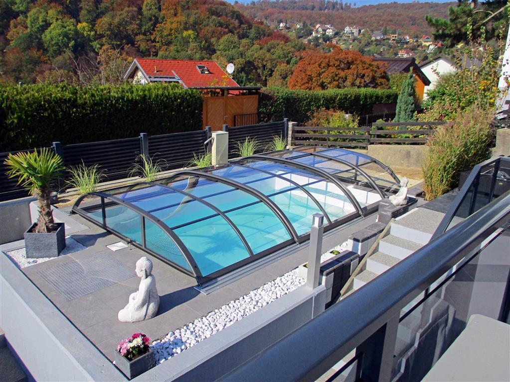 Poolüberdachung Azure Flat Compact 6,50 x 3,68 x 0,75 m Anthrazit Bausatz Selbstmontage Einstieg rechts